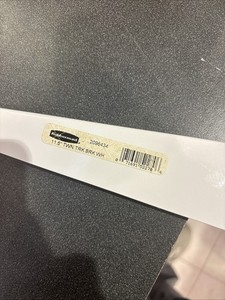 Lot Of 45 Rubbermaid Twin Track Bracket White 11.5”