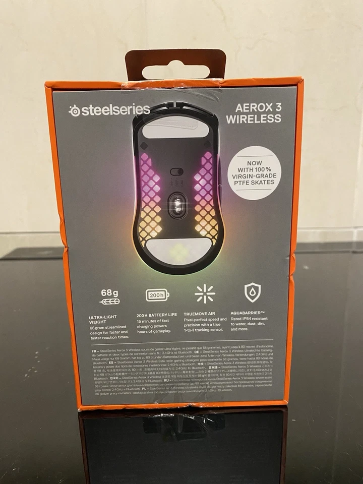 SteelSeries Aerox 3 Wireless Optical RGB Gaming Mouse Onyx Black (2022 Edition) - Image 2 of 4