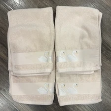 Set Of 4 Charmont Collection Swan Hand Towels Pastel Light Peach Embroidered