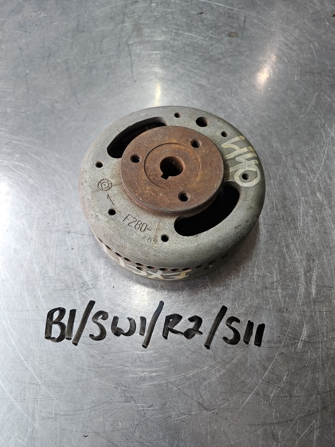 1979 79 YAMAHA EXCITER 440 FLYWHEEL MAGNETO ROTOR F280-407