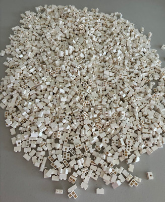 SHIPS FREE!! LEGO WHITE BRICK BRICKS 1X2 MIXED LOT (200) PARTS MASONRY LOG GRILL