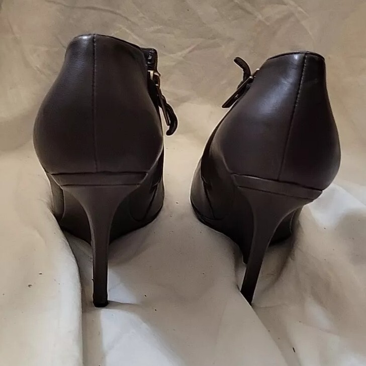 Stivaletti Yves Saint Laurent YSL donna Fatale nappa zinco taglia UK 6 PREZZO AL PUBBLICO £555