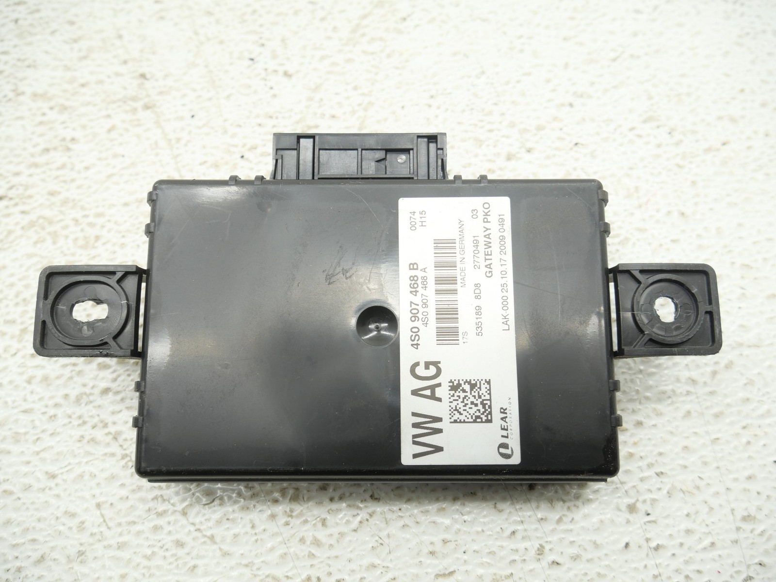 Audi R8 Plus Spyder 2017-2018 Body control module P/N 4S0907468B