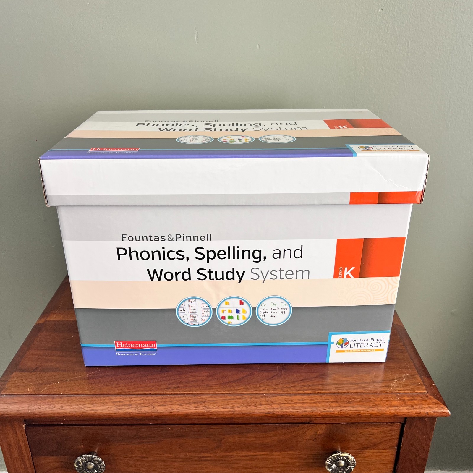 Fountas & Pinnell Phonics, Spelling,& Word Study System Grade K -like new