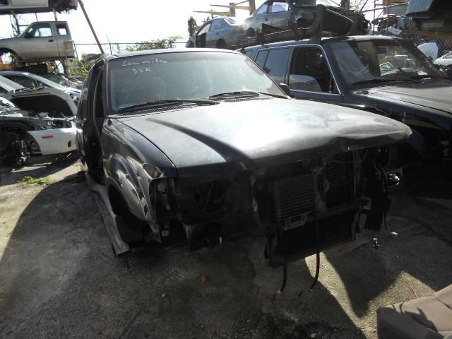 Brazo limpiaparabrisas conductor lado izquierdo Ford Explorer Sport 2001 Foto 2 de 4