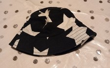 Next Black and White Star 100 % Cotton Bucket Hat 1 - 2 years