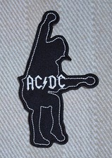 AC/DC -- PATCH / AUFNÄHER -- HARD ROCK / BLUES ROCK -- ANGUS YOUNG