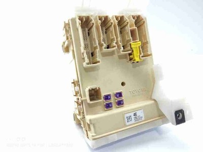 8273042750B RELAIS SICHERUNGSKASTEN MULTIFUNKTIONSRELAIS / 1948562 FÜR TOYOTA RA