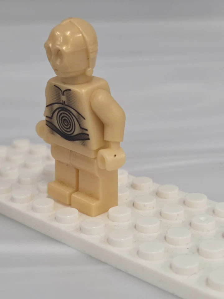 LEGO Star Wars C-3PO Minifigure 7106 Droid Escape 2001 Vintage Preowned - Image 2 of 4