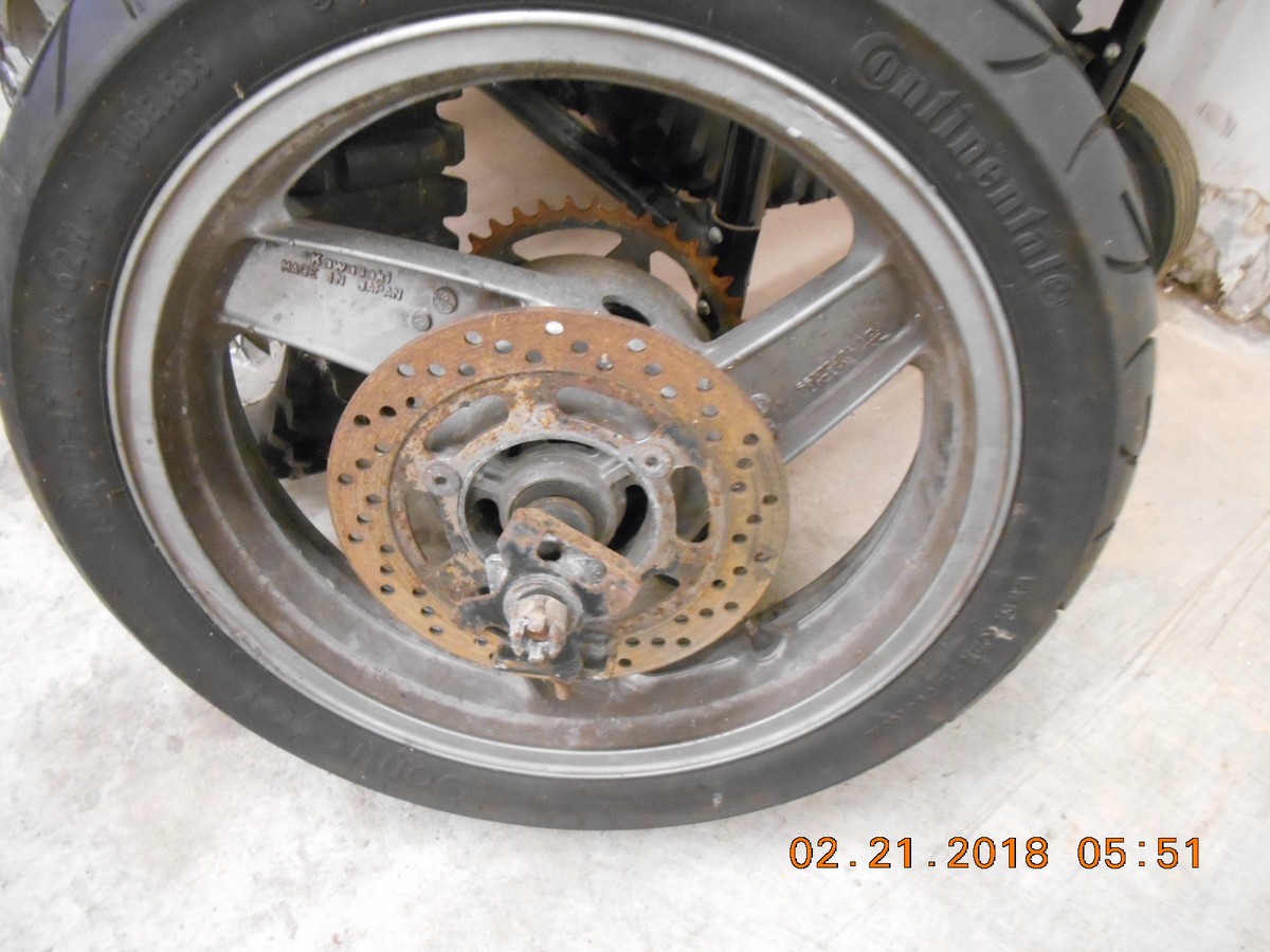 Retarページ Free！ タペストリーセット KR 1ST TAPESTRY – CRAZY RACCOON