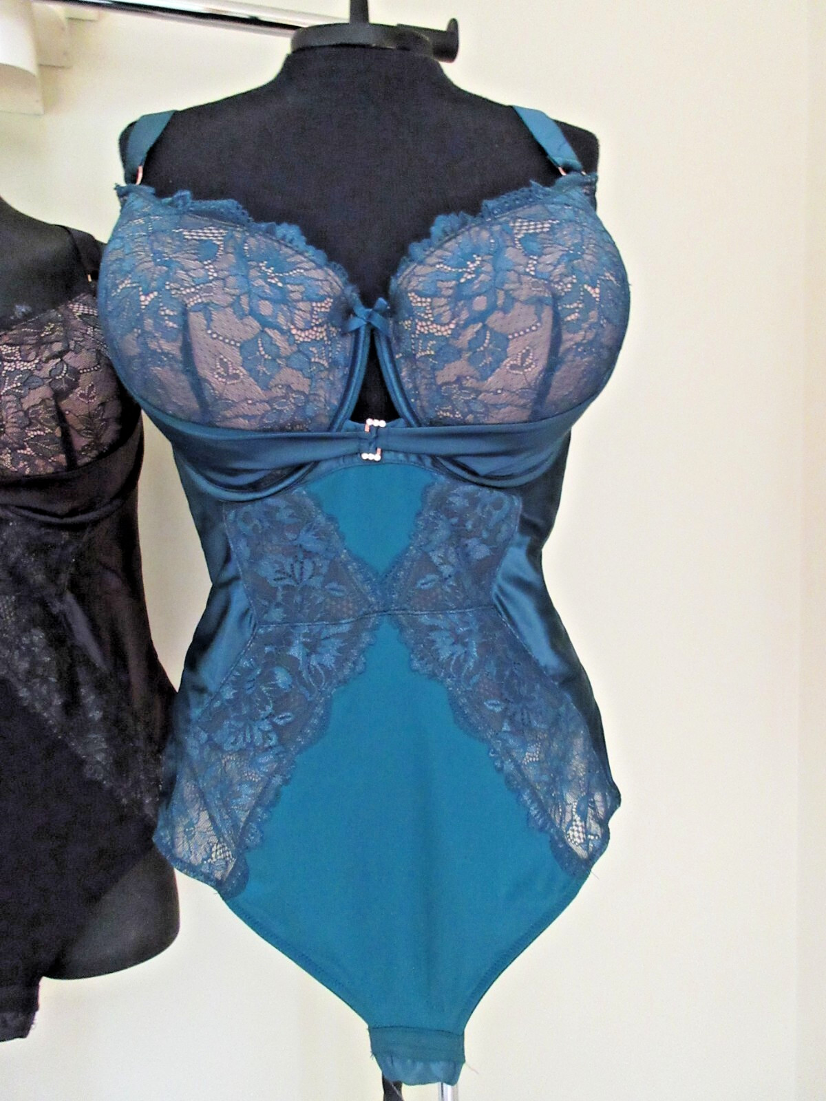 3 Queen Size Sexy Bodysuits Teddys City Chic + Fox & Royal