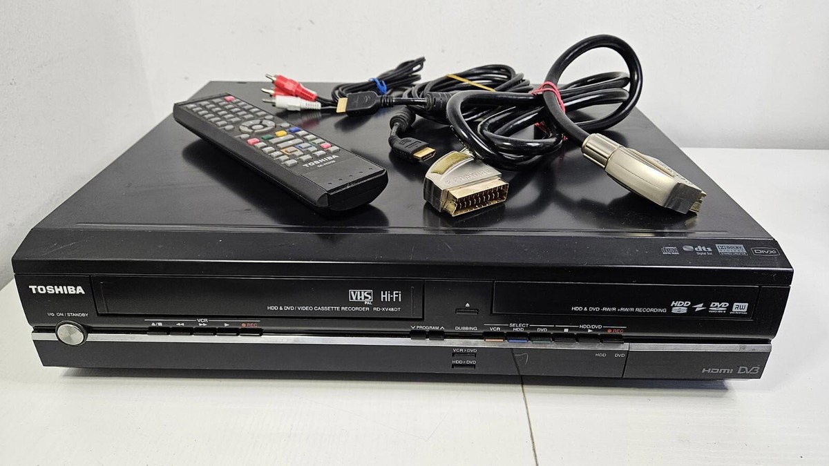 TOSHIBA D-W250K 東芝 VTR一体型HDD＆DVDビデオレコーダー TOSHIBA D-W250K 東芝 VTR一体型HDD＆DVDビデオレコーダー Amazon