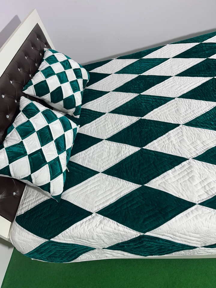 Checked Pattern Handmade Quilt Velvet Bedspread Comforter Bedding Quilt - Image 2 of 4