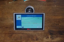 sixgo touch screen gps black full color good working condition 