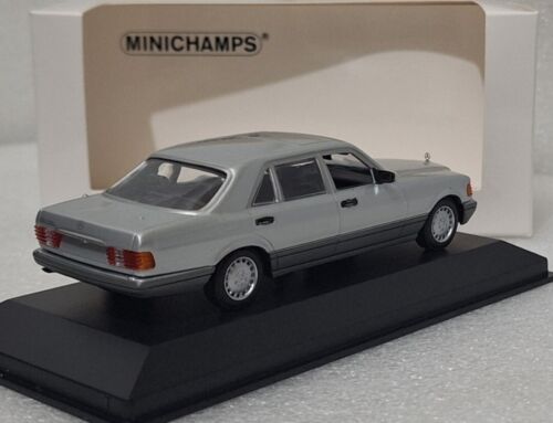 Mercedes-Benz 560 SEL (W126) 1990 Silver 1:43 Minichamps EXTREMELY RARE!! (3) - Picture 2 of 19