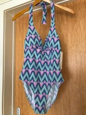 Esprit Badeanzug Gr. 38, M,  Neckholder Push up Einteiler Bikini  Neu OP 79,99
