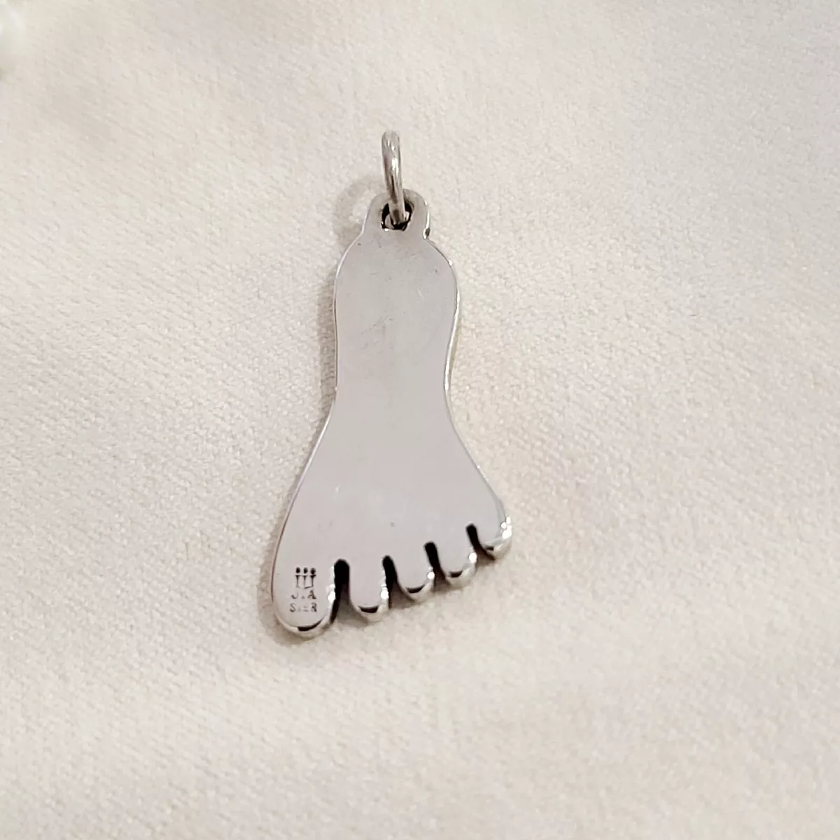 James avery hotsell footprint charm