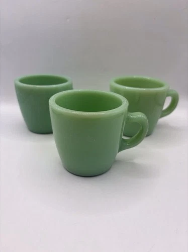Lot (3) Vintage Fire King Oven Ware Green Jadeite Cup C Handle Restaurantware