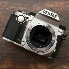 Pentax KP 24.96 MP DSLR-Kamera Silber Shuttercount 2922 [Top Mint] #7296