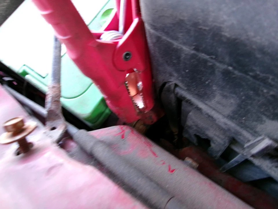 Motor de limpiaparabrisas usado para: Chevrolet Silverado 1500 2007 camioneta Classic S Foto 2 de 4