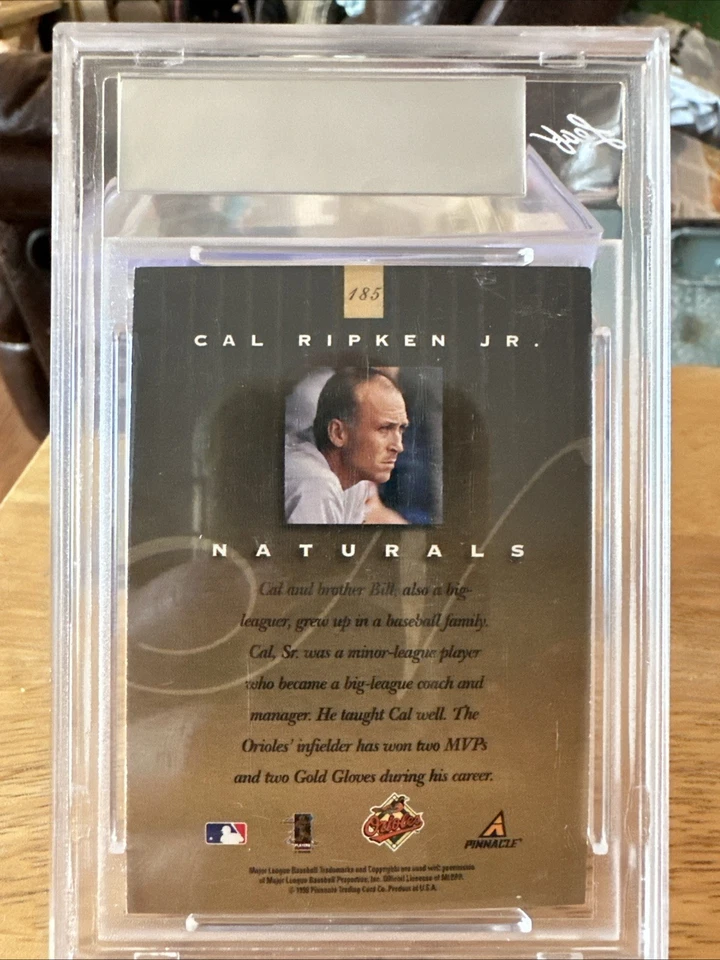 Pinnacle Naturals #185 1998 Cal Ripken Jr hoja certificado autógrafo auténtico Foto 2 de 2