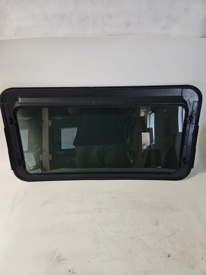 1995-2005 Ford Explorer Sport Trac Mountaineer Aviator Sunroof Glass OEM - Image 4 of 4