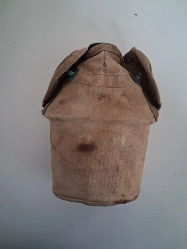 Original WW2 US Military Issue Canteen  GP & F Co. 1943