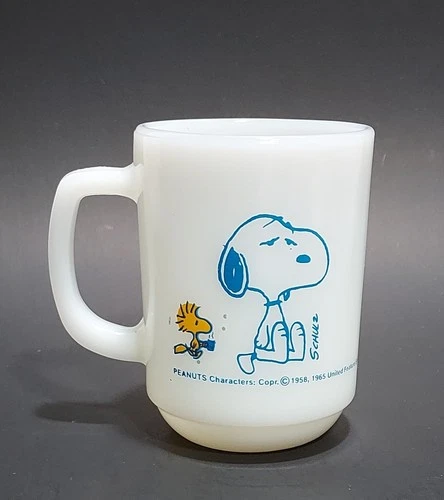 Vintage 60s Fire King Anchor Hocking Made In USA Snoopy And Woodstock Coffee Mug