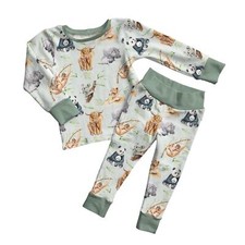 Kindthing Wild About You Two-Piece Pajama Set in Green, Size 5-6