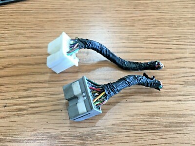 2002-2003 mitsubishi galant mr537990 etacs connector oem c145 | eBay