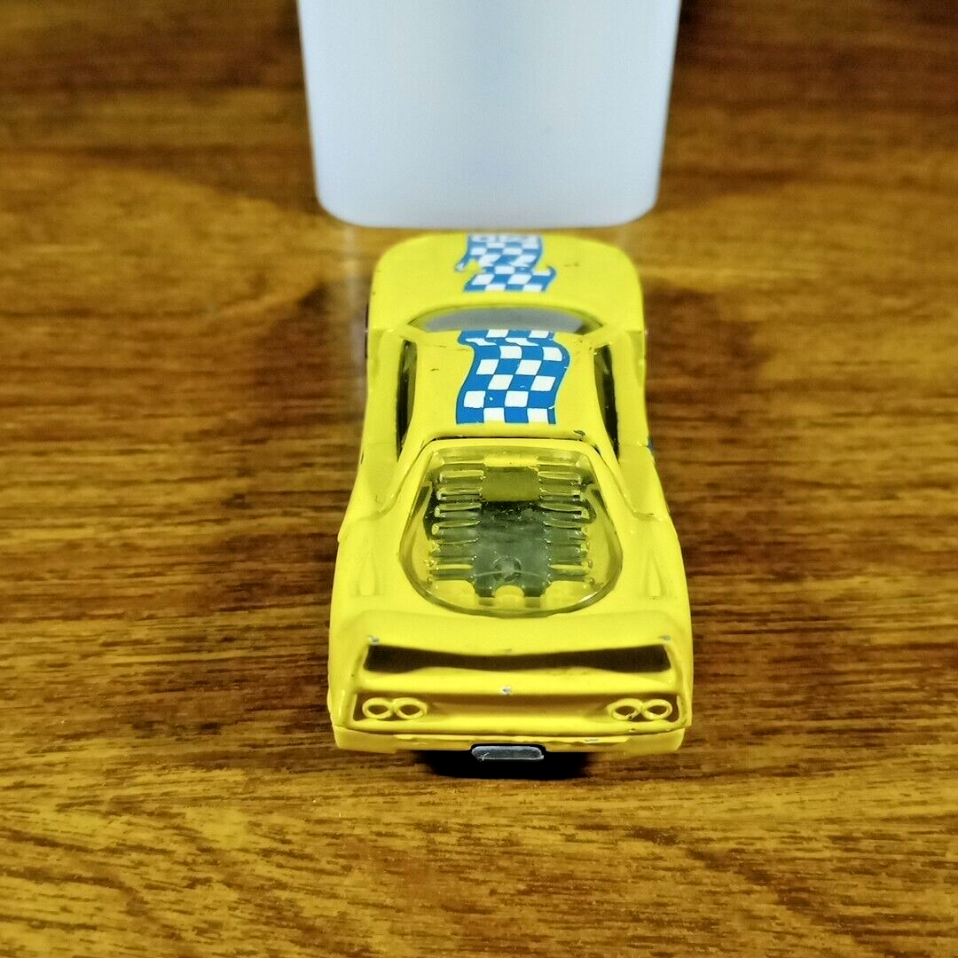 レア！ホットウィール　フェラーリ F40 イエロー 1:43　ハードケース入り レア！ホットウィール フェラーリ F40 イエロー 1:43 ハード