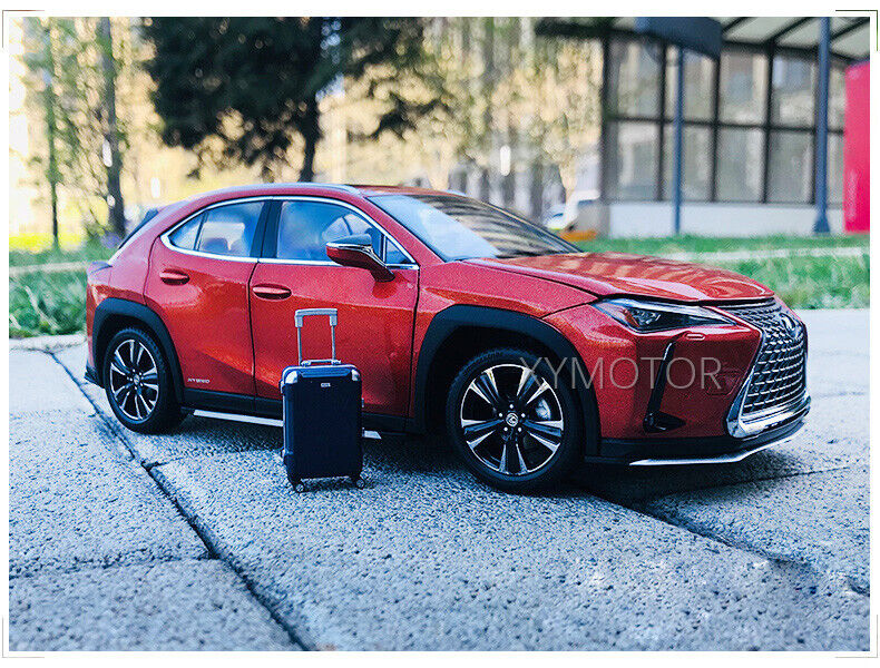 1/18 Toyota Lexus UX 260h Refitted Version Diecast Model Car 1/18 Toyota Lexus UX 260h Refitted Version Diecast Model Car