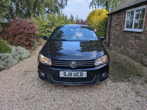 2011 Volkswagen EOS 2.0 TDI BlueMotion Tech Manual - Picture 2 of 17