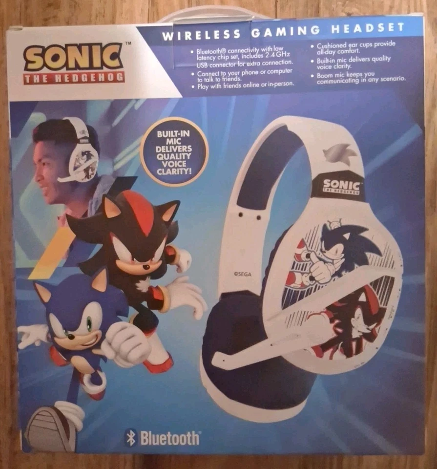 Sonic the hedgehog Wireless Gaming Headset Bluetooth 2.4Ghz Built In Mic NIB - Image 2 of 3