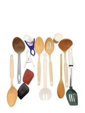 Vtg Kitchen Tools Bundle   Assorted Cooking U...