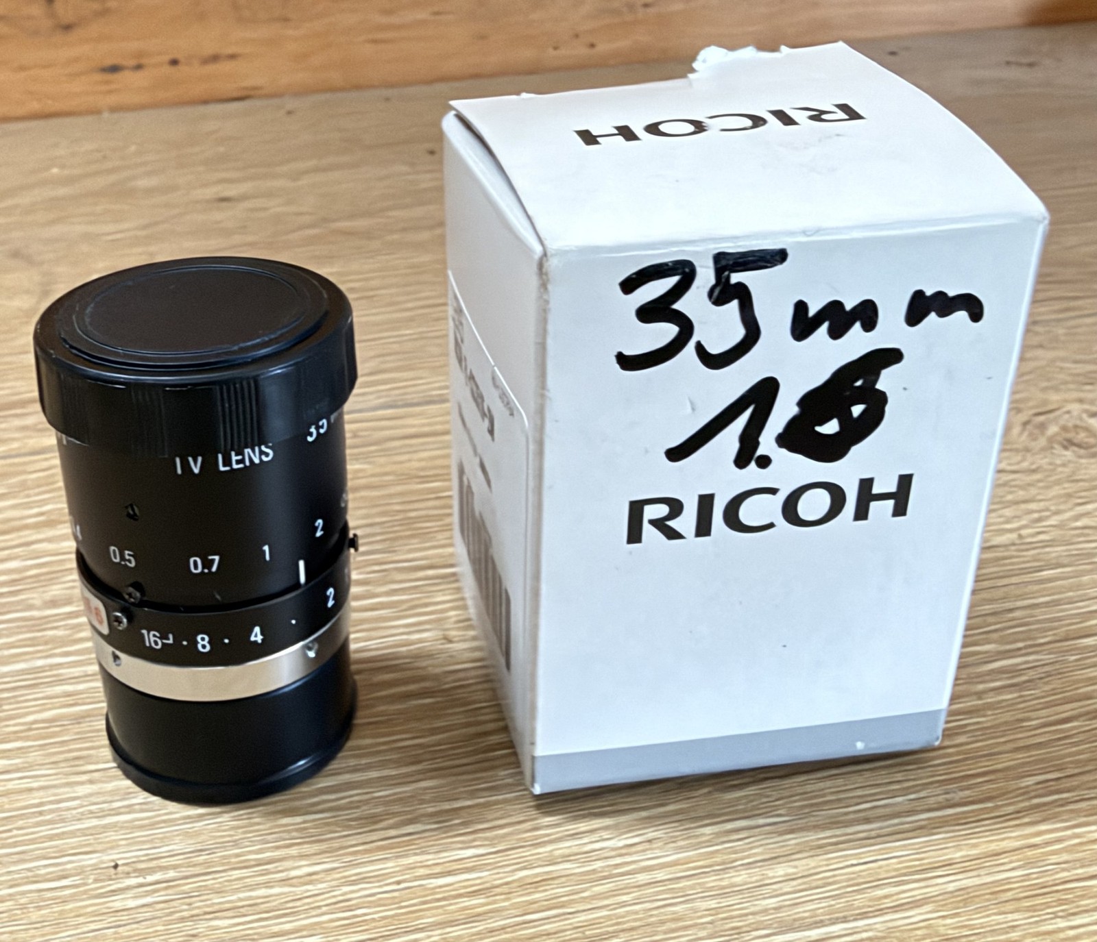 Ricoh FL-CC3516-2M Industrieobjektiv 35mm F1.6 2 Megapixel C-Mount – Bild 2