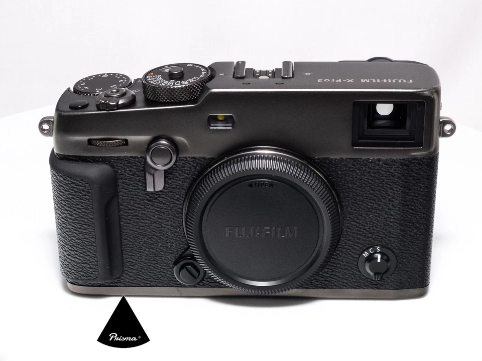 FUJIFILM Fuji X-Pro 3 Dura Black APS-C 26,1 MP / nur 14.000 Auslösungen OVP - Bild 3 von 4