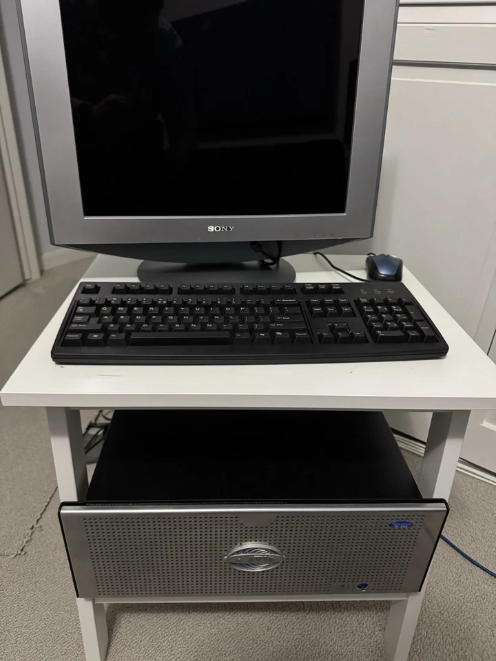 Consola de mezclas digital Avid S5 Fusion y escritorio en excelente estado, caja abierta Foto 3 de 4