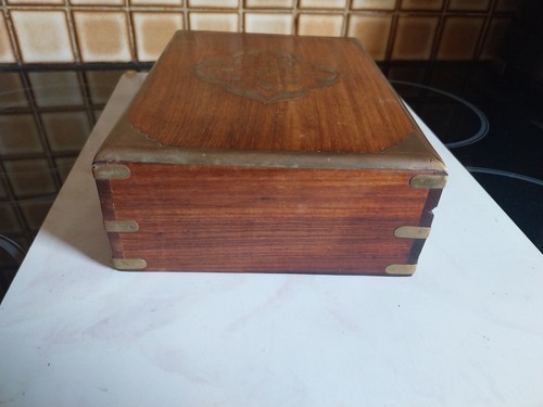 Vintage Indian Wooden Trinket Jewellery Box With Brass Motif - Picture 3 of 7