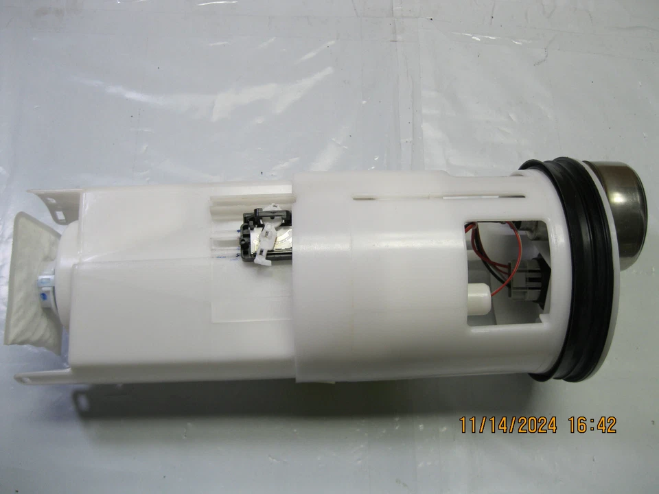 Fuel Pump Module Assembly CARQUEST M2479167 fits 2003 Dodge Dakota Foto 3 de 4