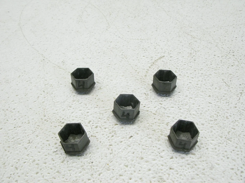 04-16 JUEGO DE 5 TAPAS TUERCAS RUEDA AUDI 8T B7 A5 S5 RS5 A4 QUATTRO 102721 4 Foto 2 de 4