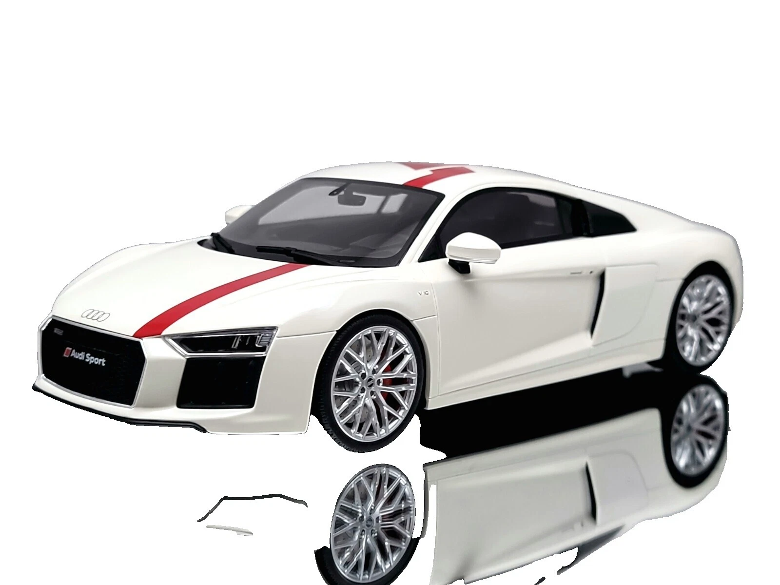 Audi GTspirit vehículos diecast y de juguete