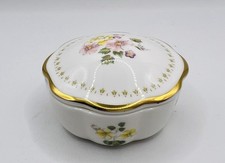 Wedgwood Runde Bone China Schmuckschatulle / Pat.: Mirabelle / Deckel / 1976-98 / sehr guter Zustand