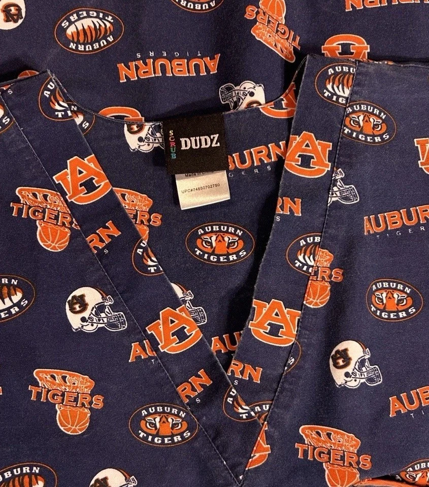 Scrub Dudz Medium Auburn Tigers Short Sleeve Scrub Top - Image 3 of 4