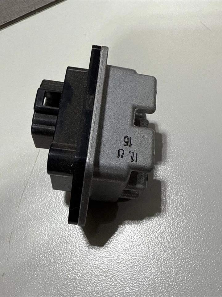 Toyota Land Cruiser 1998-2007 LEXUS LX470 R A/C Heater Core Blower Resistor J100 - Image 4 of 4