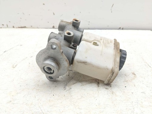 11 Polaris Gem E2 Electric Golf Cart Rear Brake Master Cylinder - Picture 6 of 8