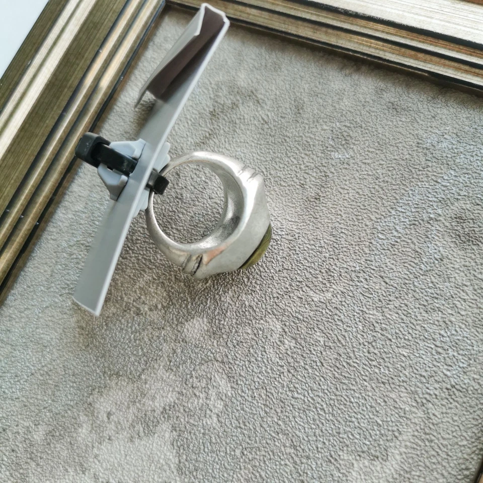 Anillo Robert Lee Morris Raro Vintage Chapado en Plata Vidrio Verde Diseño Audaz Foto 3 de 4