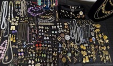 Huge Vintage Estate Costume Jewelry Lot 210 Pieces Designer And More/Must See