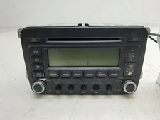 Radio Receiver Without Satellite Radio Fits 06-10 Volkswagen Passat 1K0035180C