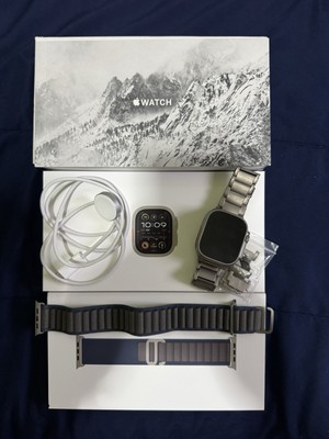 Apple Watch Ultra 2 49mm Titanium Case GPS + Cellular